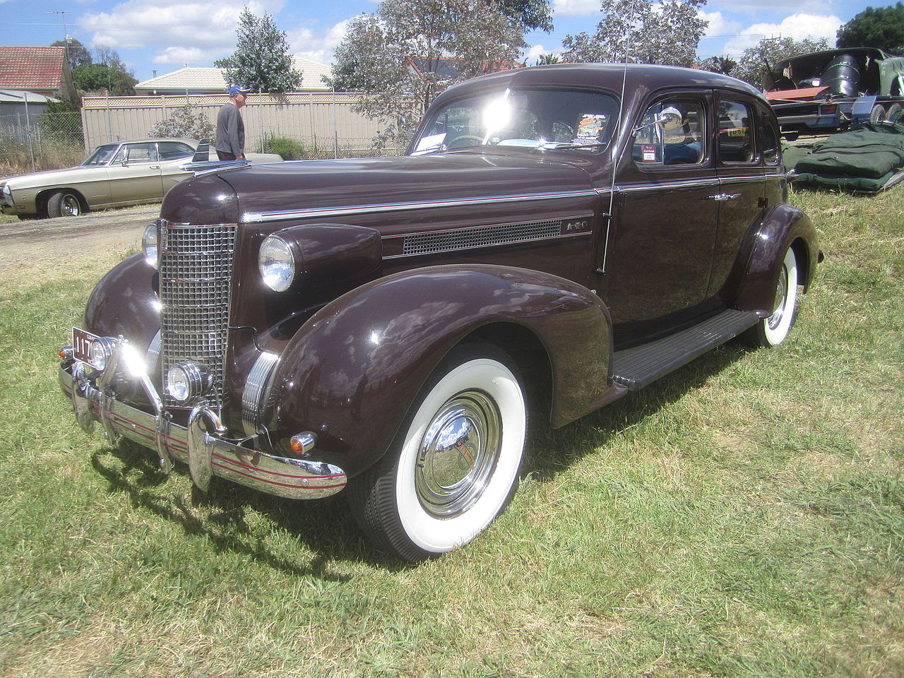 https://www.seattlestar.net/wp-content/uploads/2018/12/1937_Oldsmobile_L37_8_cyl_Sedan_10920269745.jpg